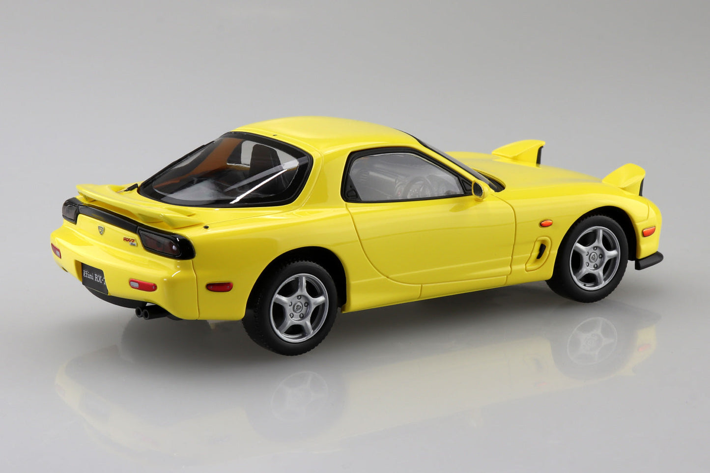 楽プラ スナップキット 04-CY アンフィニ FD3S RX-7(コンペティションイエローマイカ)